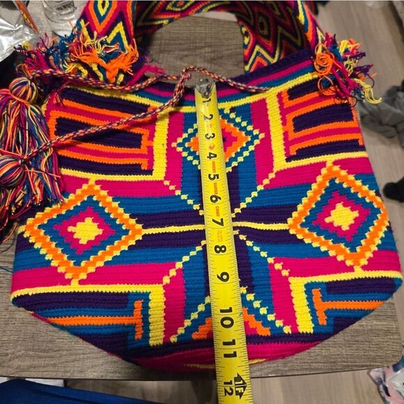 Wayuu Handmade Bucket Bag Vibrant Colors Drawstring - Picture 6 of 11